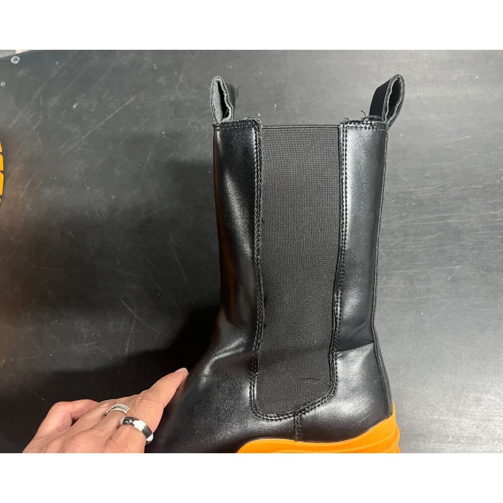 Bottega Veneta Tire Chelsea Boot in Black & Tangerine with Box EU 38/US 8 - Picture 10 of 16